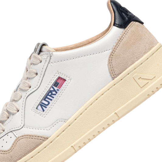Autry Medalist Low Scarpe da Uomo Art.AULM LS28 Col.Bianco con riporto Blu scuro